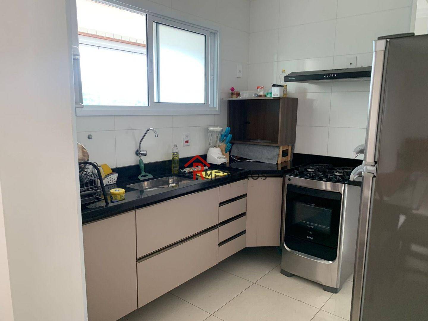 Apartamento à venda e aluguel com 2 quartos, 85m² - Foto 11