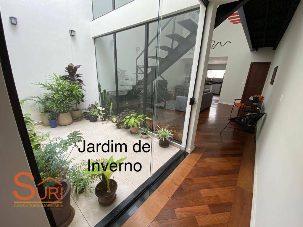 Casa à venda com 3 quartos, 184m² - Foto 3