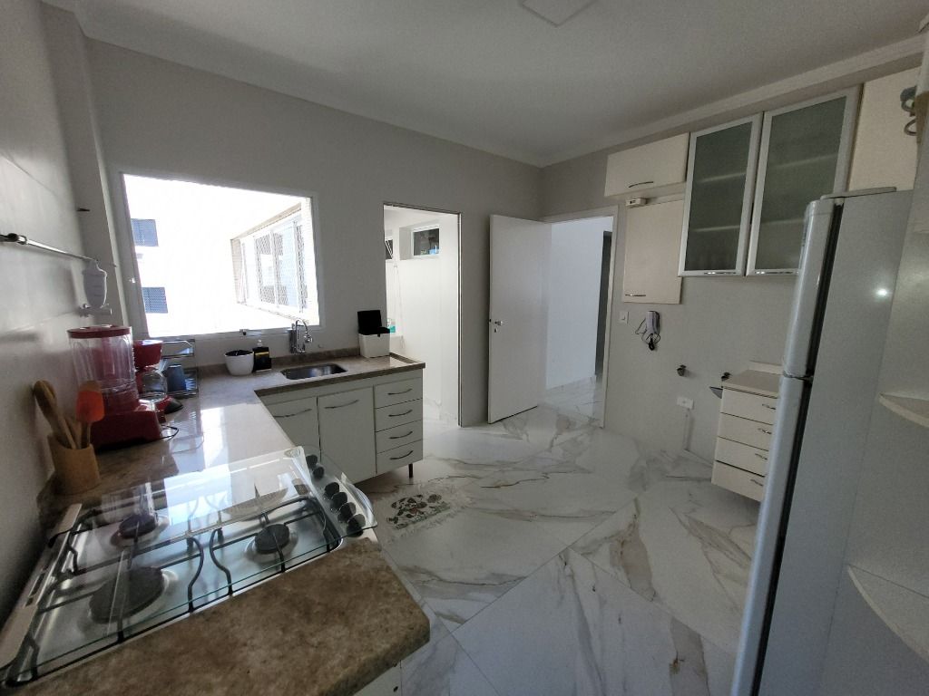 Apartamento à venda com 3 quartos, 108m² - Foto 15