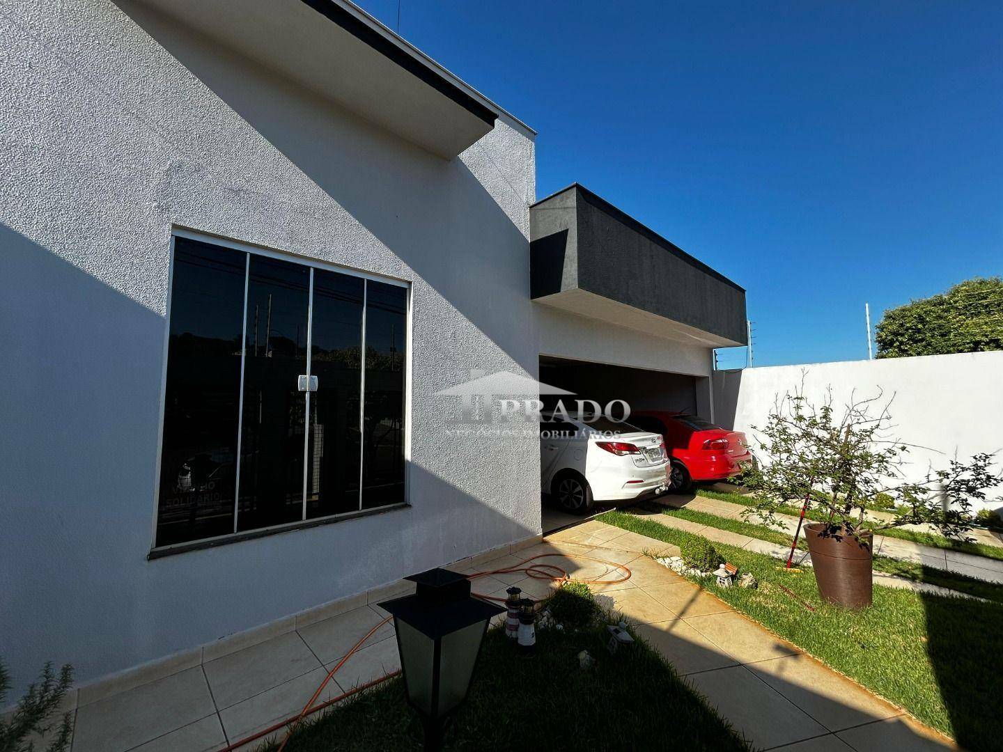 Casa à venda com 3 quartos, 214m² - Foto 4