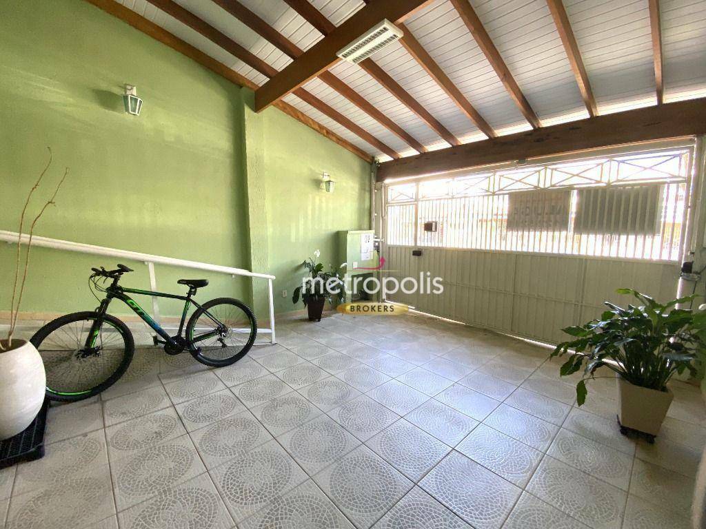 Sobrado à venda com 3 quartos, 241m² - Foto 3