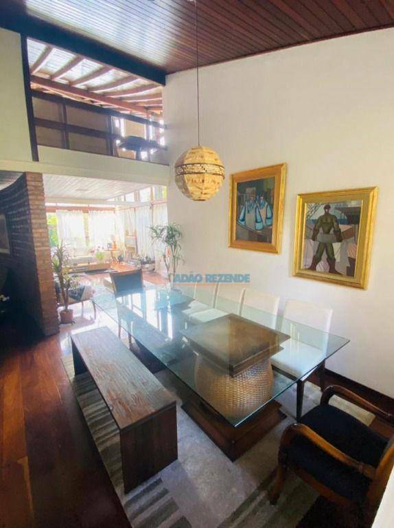 Casa de Condomínio à venda com 4 quartos, 615m² - Foto 10