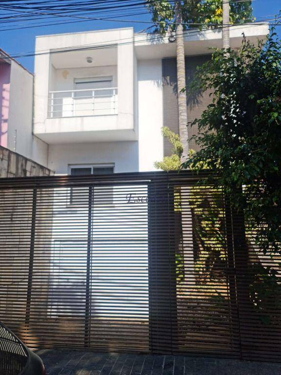 Sobrado à venda com 4 quartos, 462m² - Foto 2