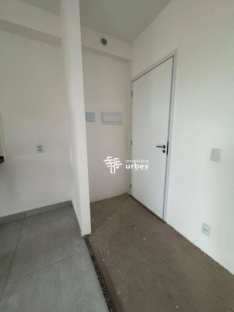 Apartamento à venda com 3 quartos, 70m² - Foto 7