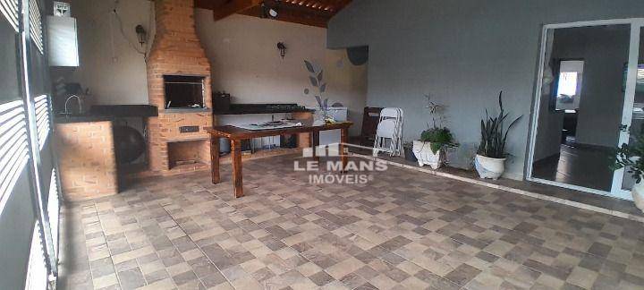 Casa, 2 quartos, 51 m² - Foto 1