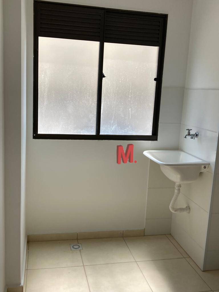 Apartamento à venda com 2 quartos, 49m² - Foto 13