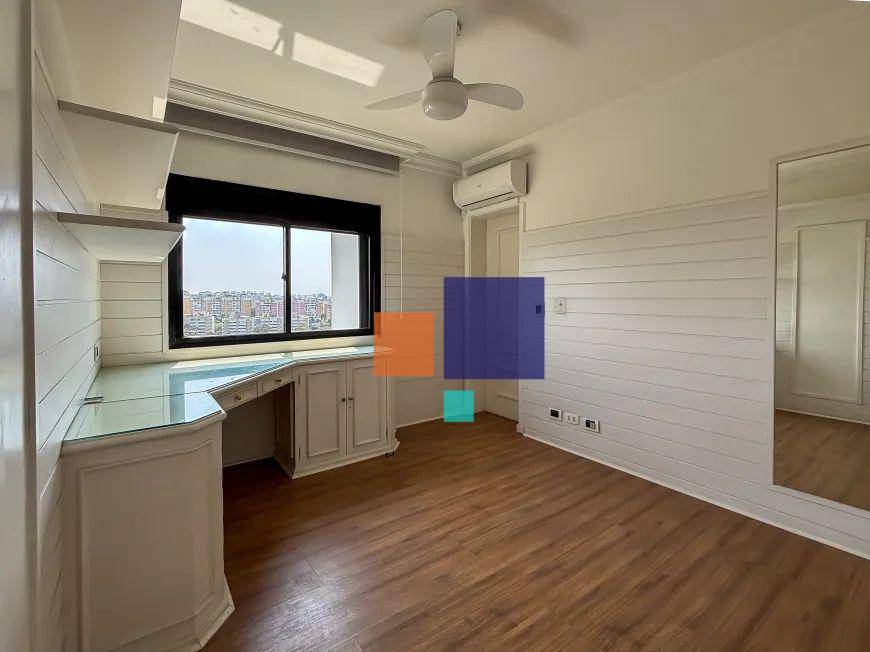 Apartamento para alugar com 3 quartos, 234m² - Foto 6