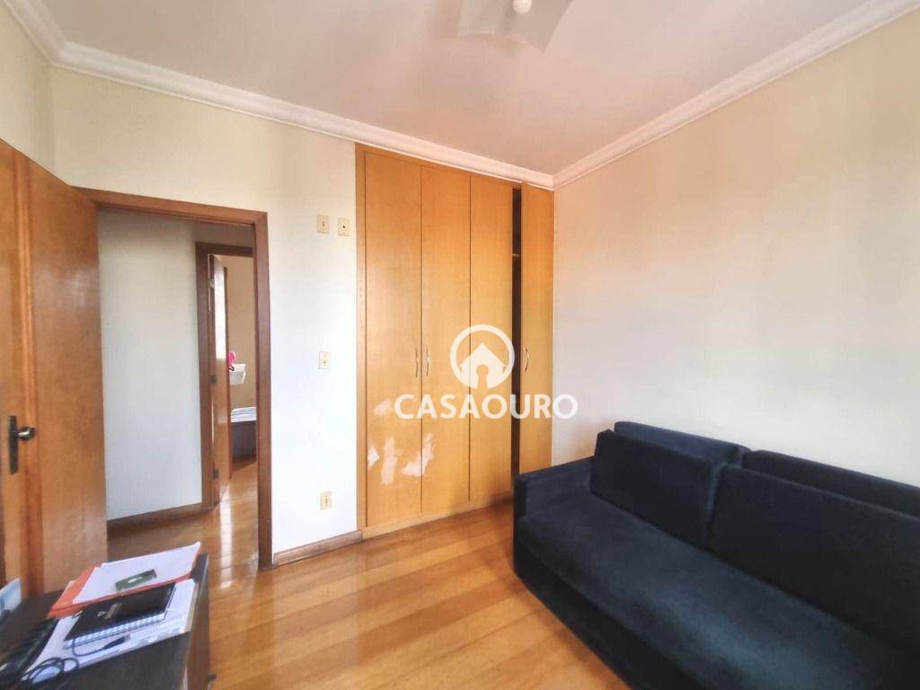 Apartamento à venda com 3 quartos, 77m² - Foto 18