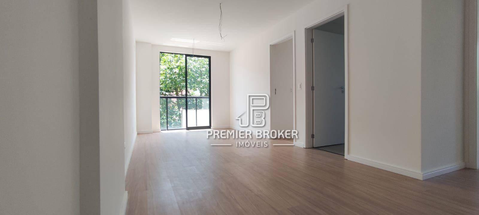 Apartamento à venda com 2 quartos, 62m² - Foto 5