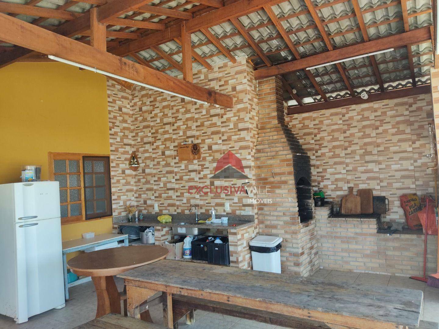 Chácara à venda com 6 quartos, 350m² - Foto 19