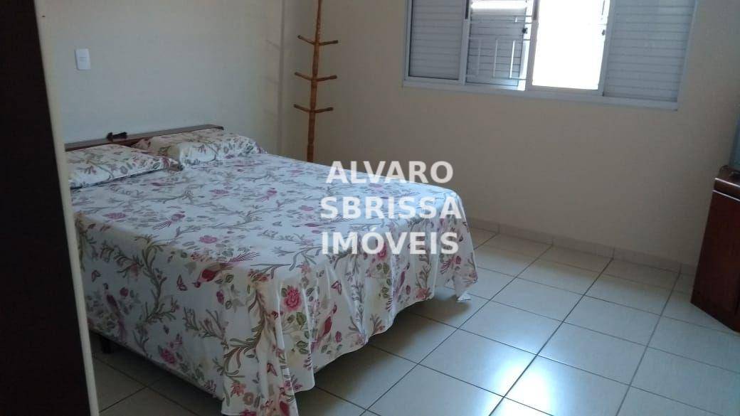 Chácara à venda com 5 quartos, 500m² - Foto 13