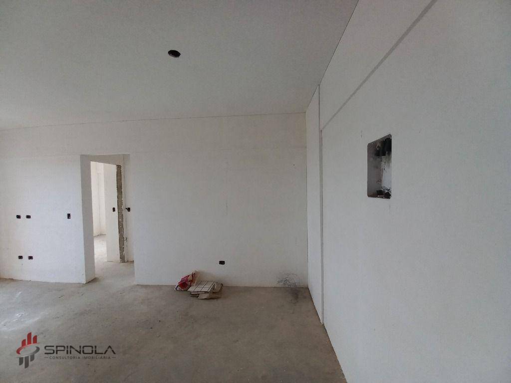 Apartamento à venda com 2 quartos, 66m² - Foto 10