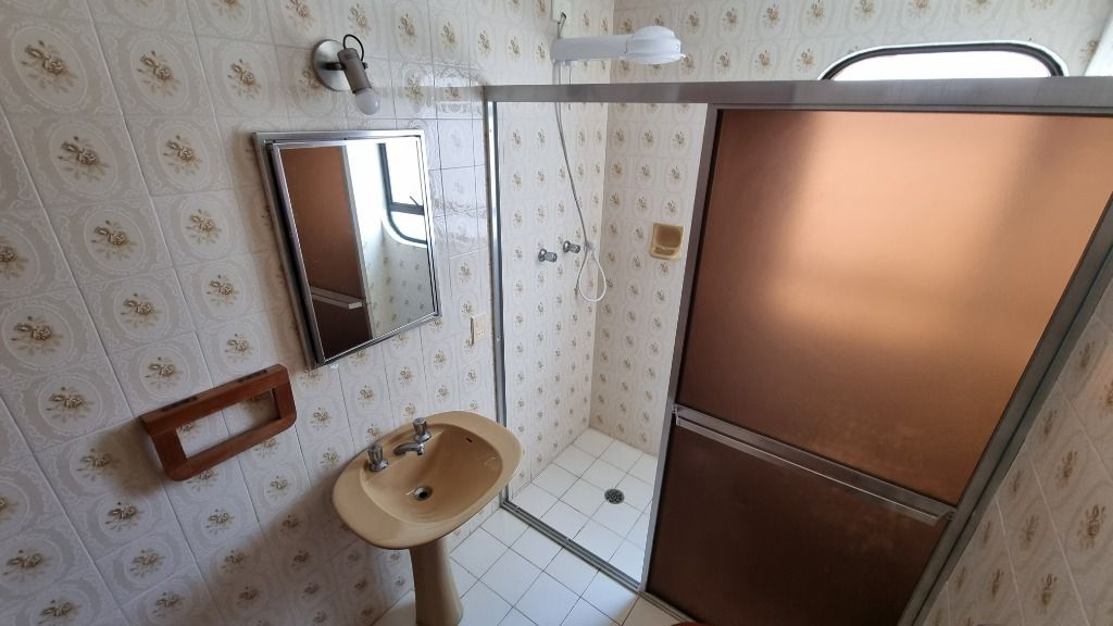 Apartamento à venda com 3 quartos, 196m² - Foto 21