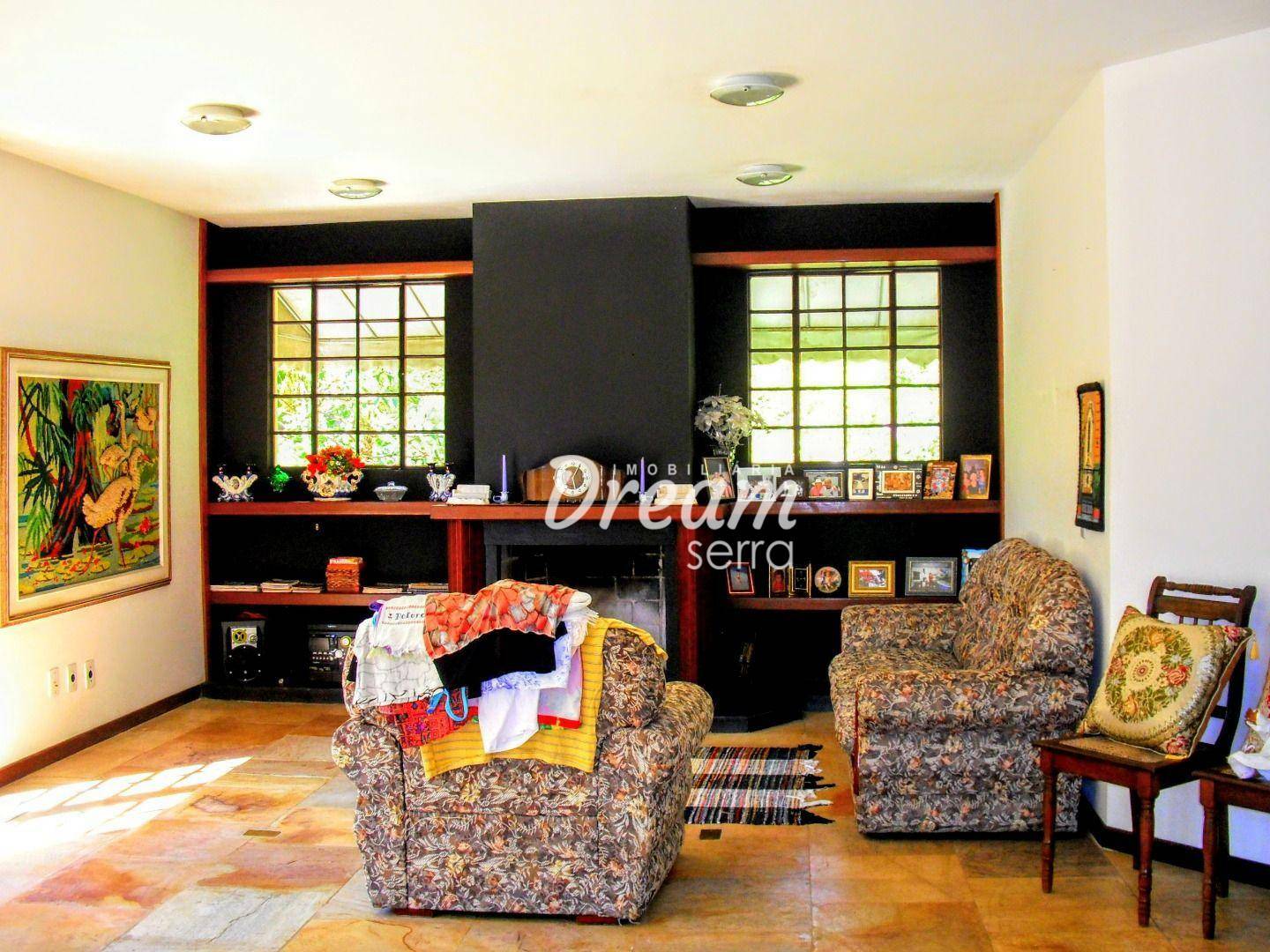 Casa de Condomínio à venda com 4 quartos, 203m² - Foto 10