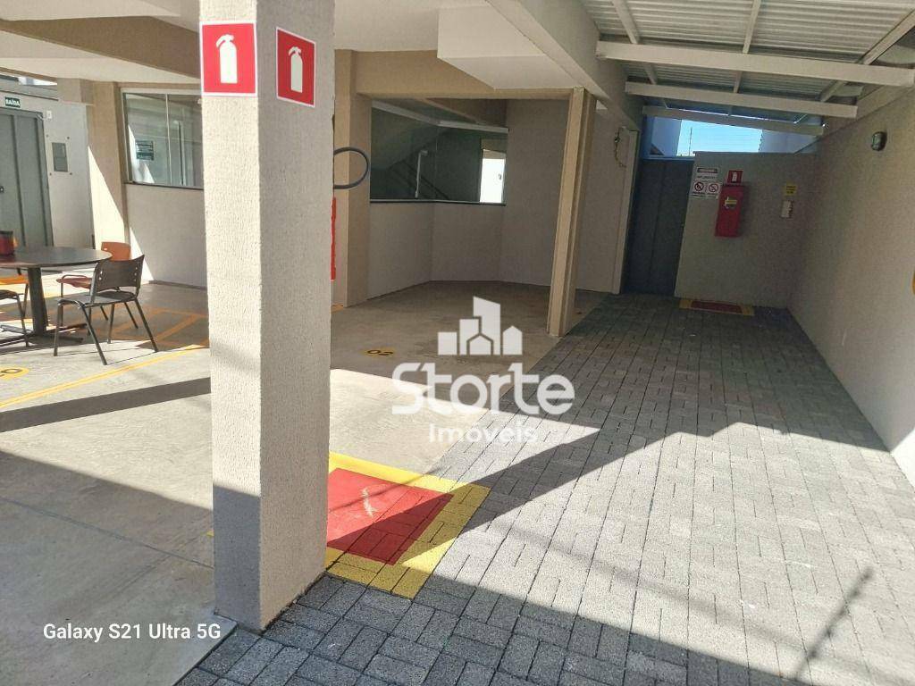 Apartamento à venda com 2 quartos, 68m² - Foto 31