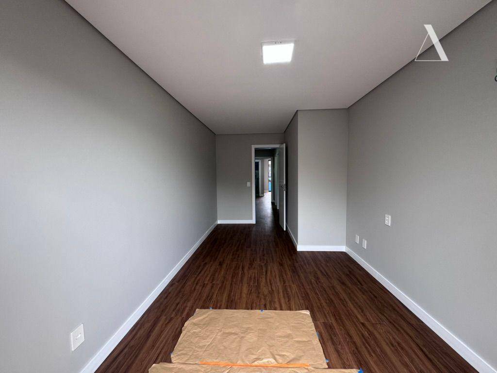 Casa à venda com 3 quartos, 124m² - Foto 17