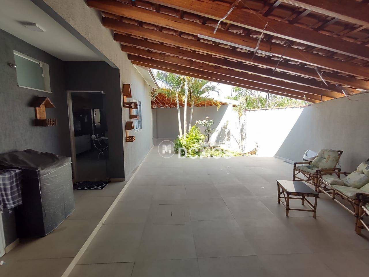 Casa à venda com 3 quartos, 150m² - Foto 12