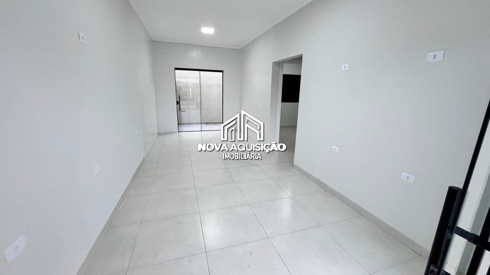 Casa à venda com 2 quartos, 50m² - Foto 5