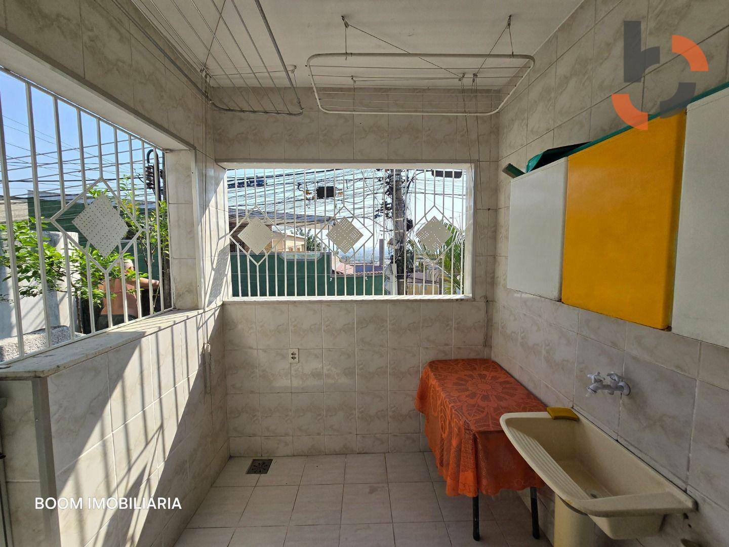 Casa à venda e aluguel com 3 quartos, 128m² - Foto 47