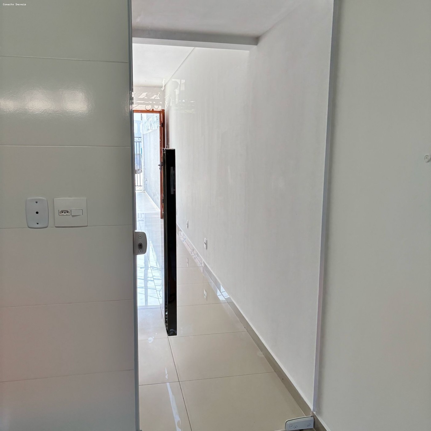 Casa à venda com 2 quartos, 70m² - Foto 14