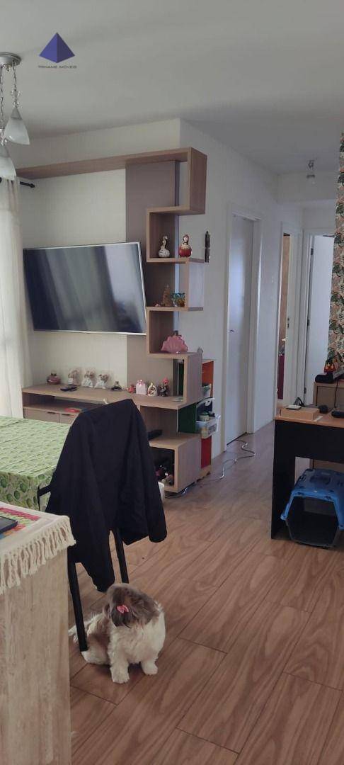 Apartamento à venda com 3 quartos, 73m² - Foto 2