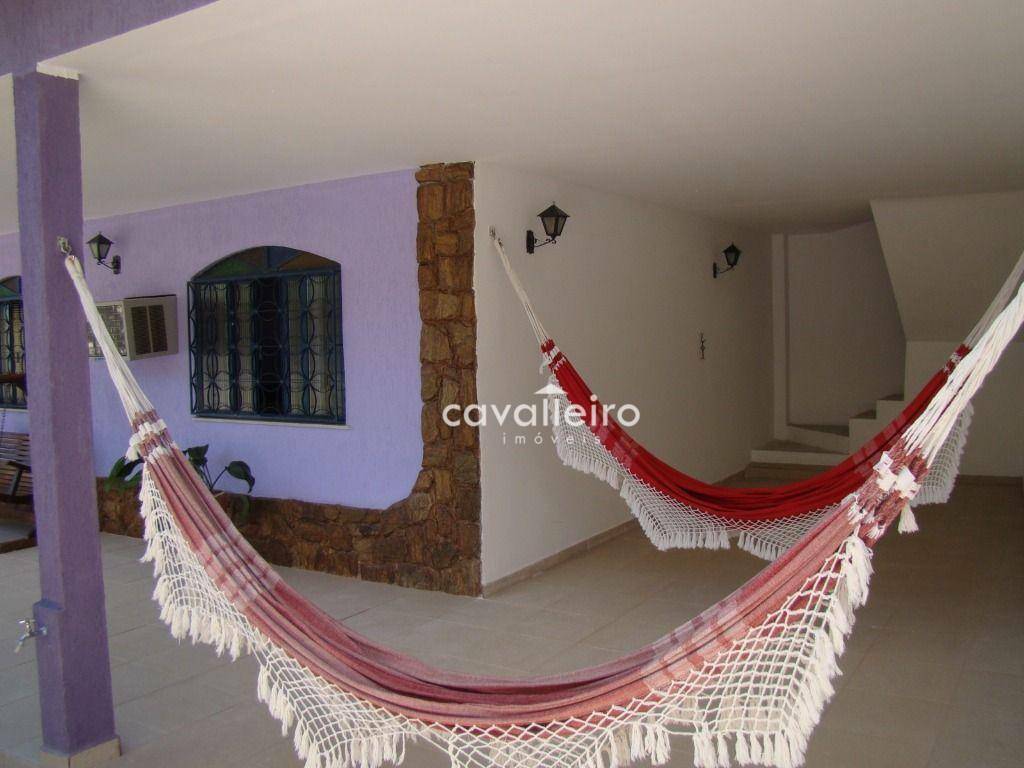 Casa à venda com 4 quartos, 300m² - Foto 8