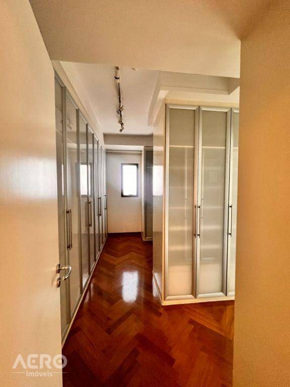 Apartamento para alugar com 4 quartos, 412m² - Foto 15