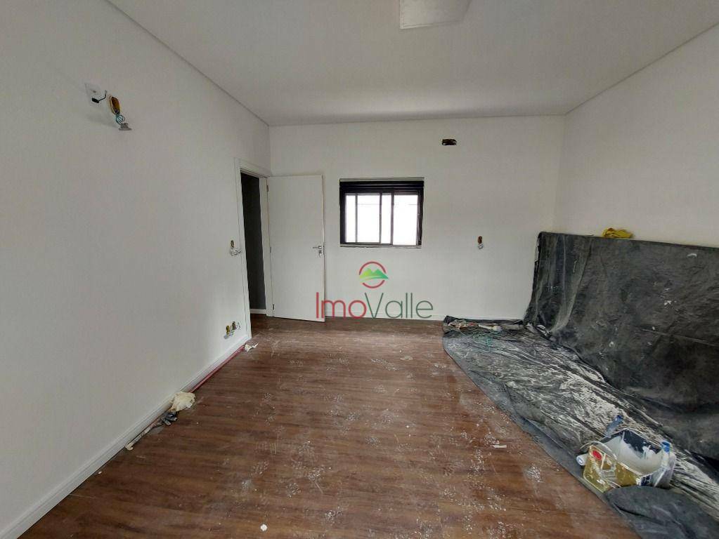 Casa de Condomínio à venda com 4 quartos, 238m² - Foto 6