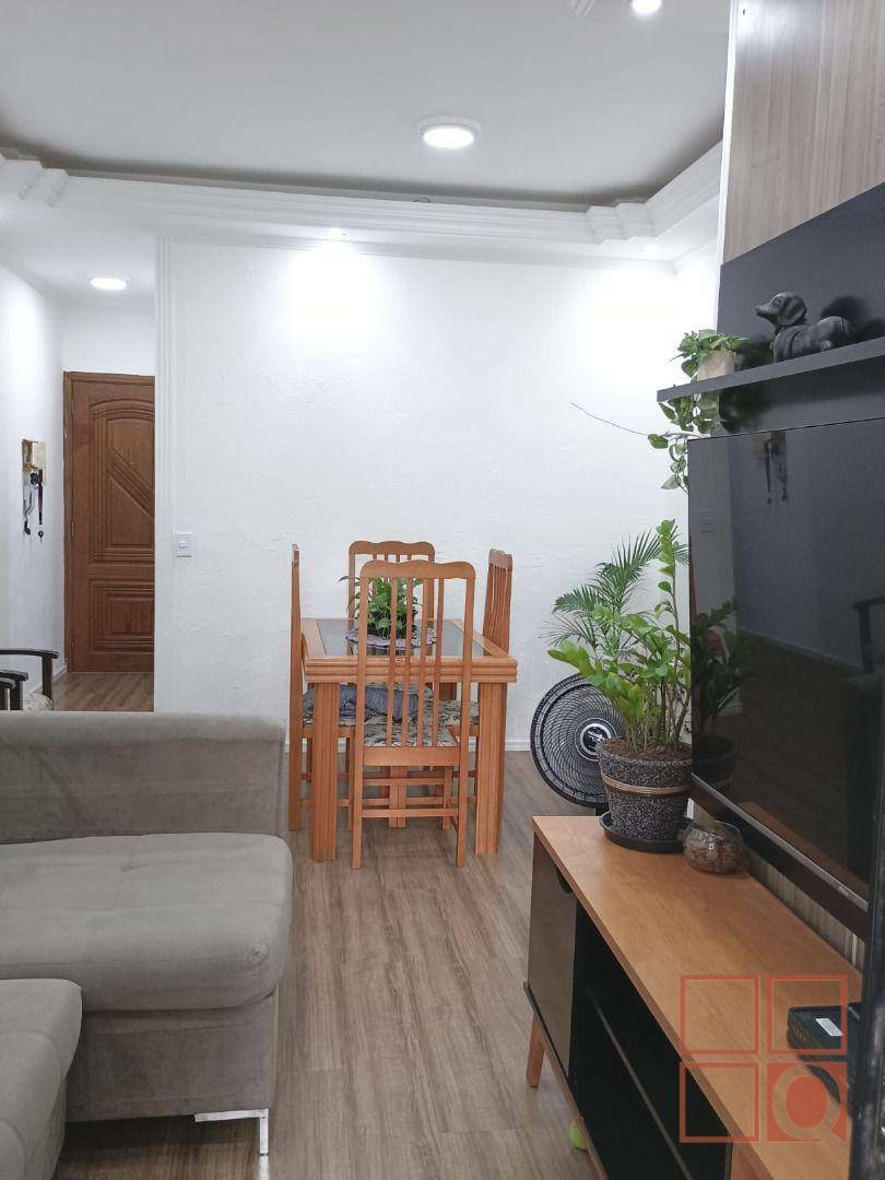 Apartamento à venda com 3 quartos, 70m² - Foto 10