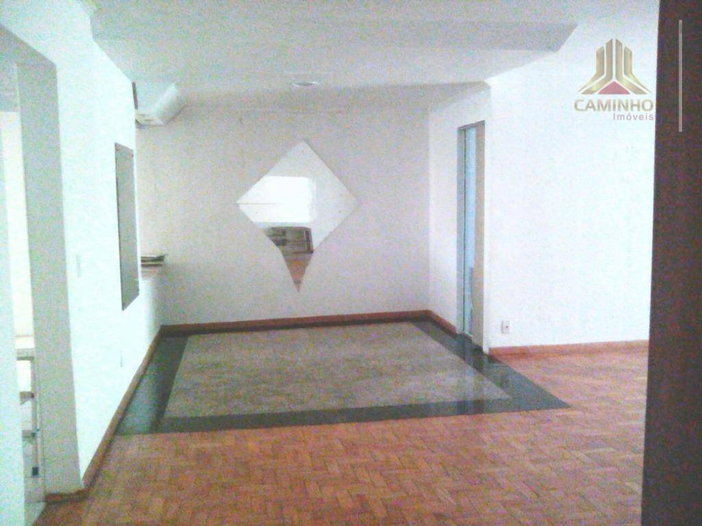 Casa à venda com 3 quartos, 240m² - Foto 13