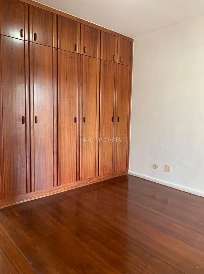 Apartamento à venda com 4 quartos, 180m² - Foto 18