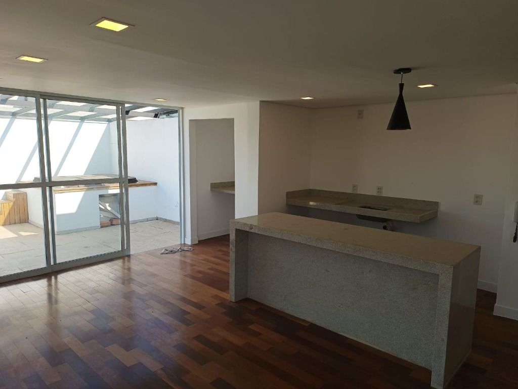 Apartamento à venda com 1 quarto, 75m² - Foto 2