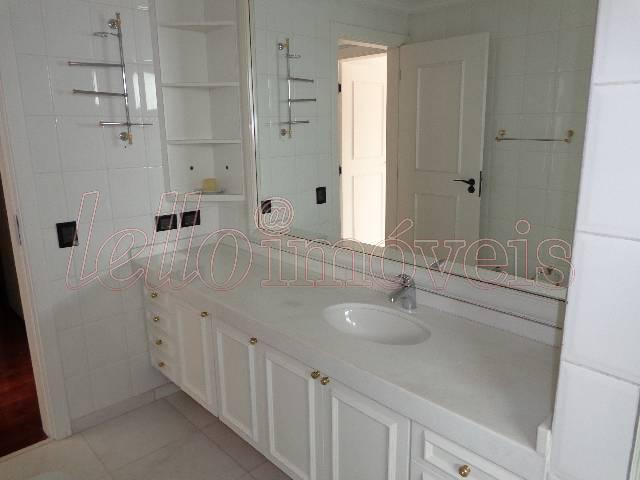 Apartamento à venda com 3 quartos, 240m² - Foto 16