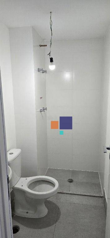 Apartamento à venda com 3 quartos, 157m² - Foto 13