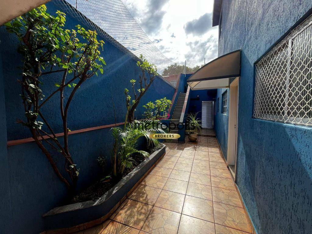Casa para alugar com 1 quarto, 65m² - Foto 12