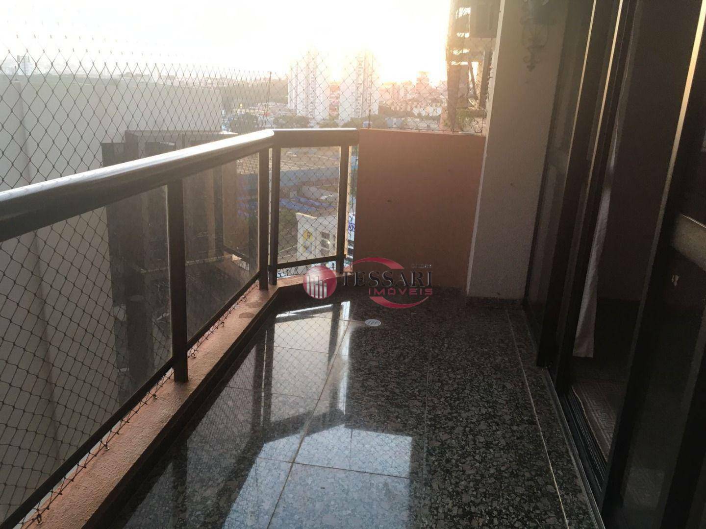 Apartamento à venda e aluguel com 3 quartos, 145m² - Foto 10