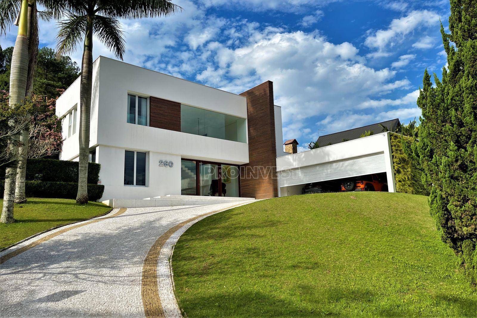 Casa de Condomínio à venda com 5 quartos, 720m² - Foto 2