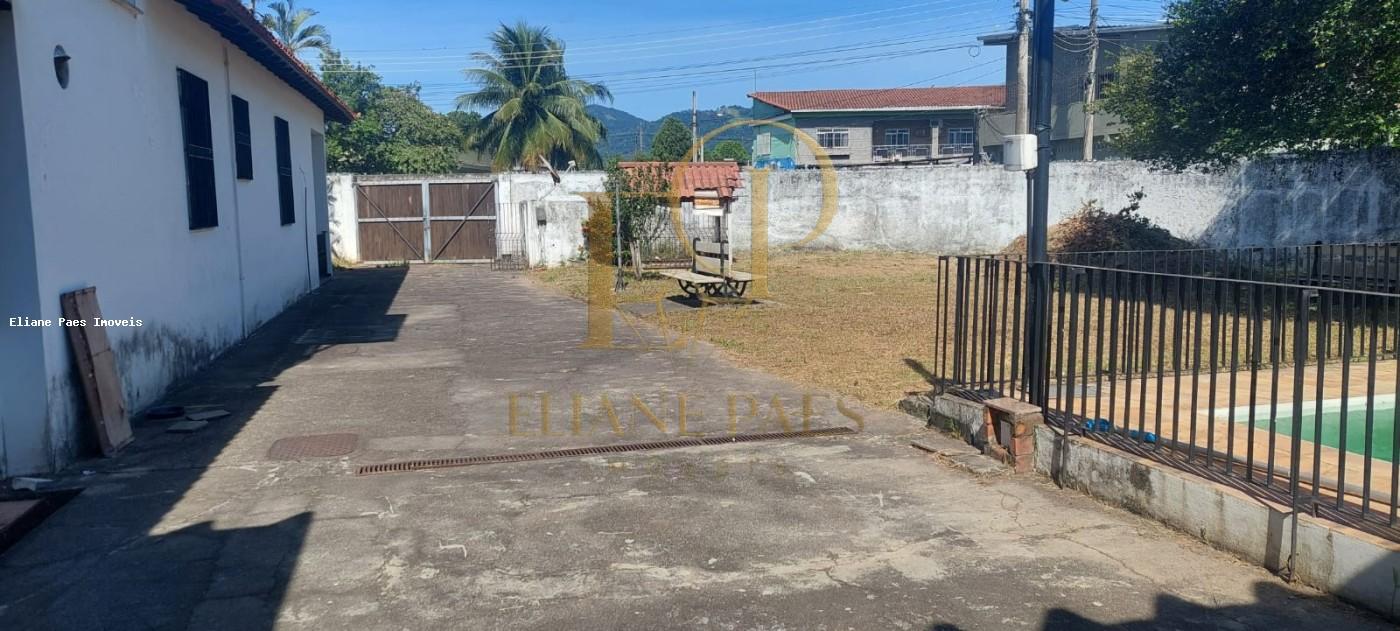 Casa à venda com 3 quartos, 750m² - Foto 9