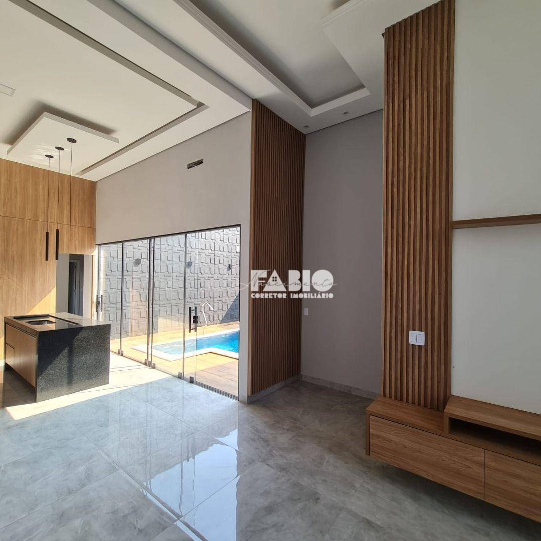 Casa à venda com 3 quartos, 127m² - Foto 7