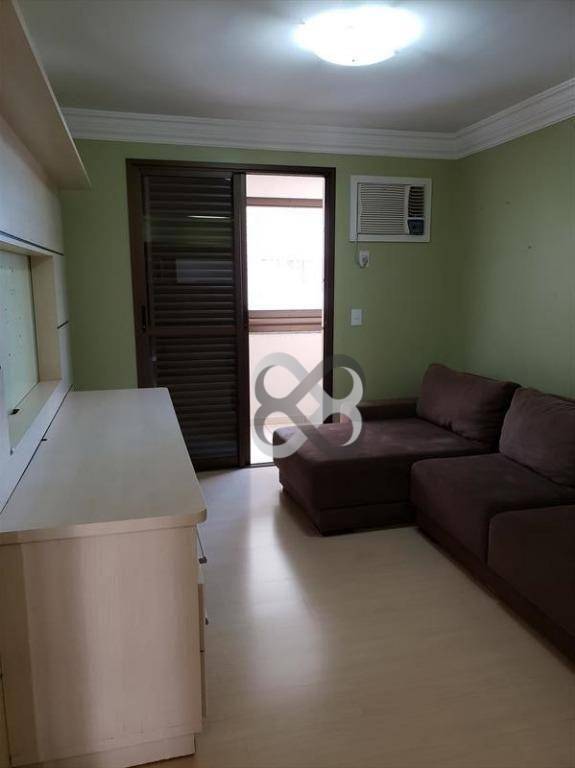 Apartamento à venda com 3 quartos, 217m² - Foto 13