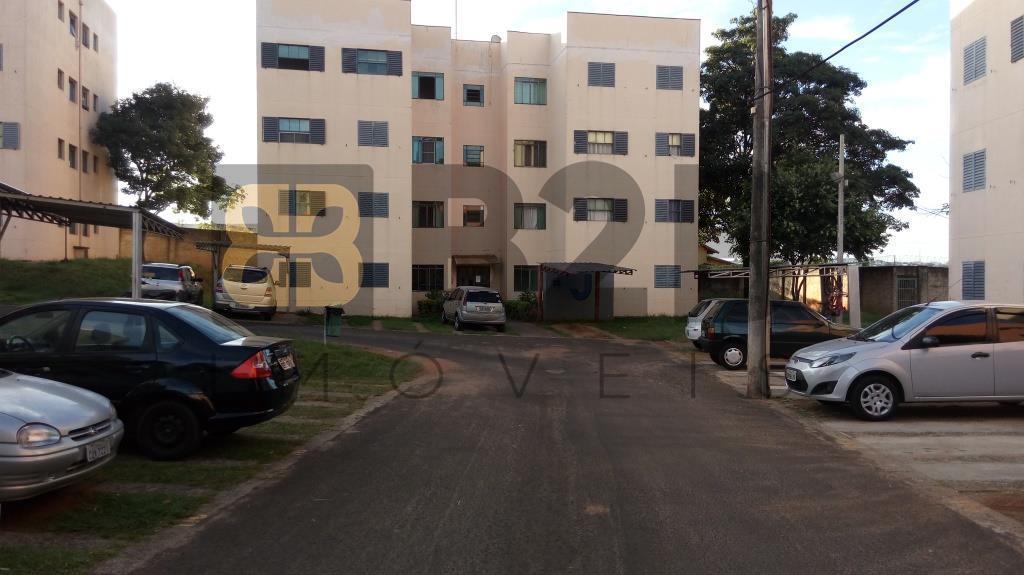 Apartamento à venda com 2 quartos, 48m² - Foto 3