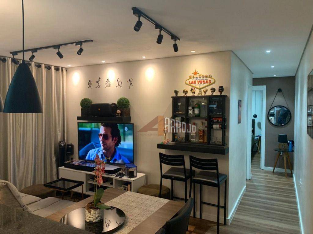 Apartamento à venda com 2 quartos, 47m² - Foto 3