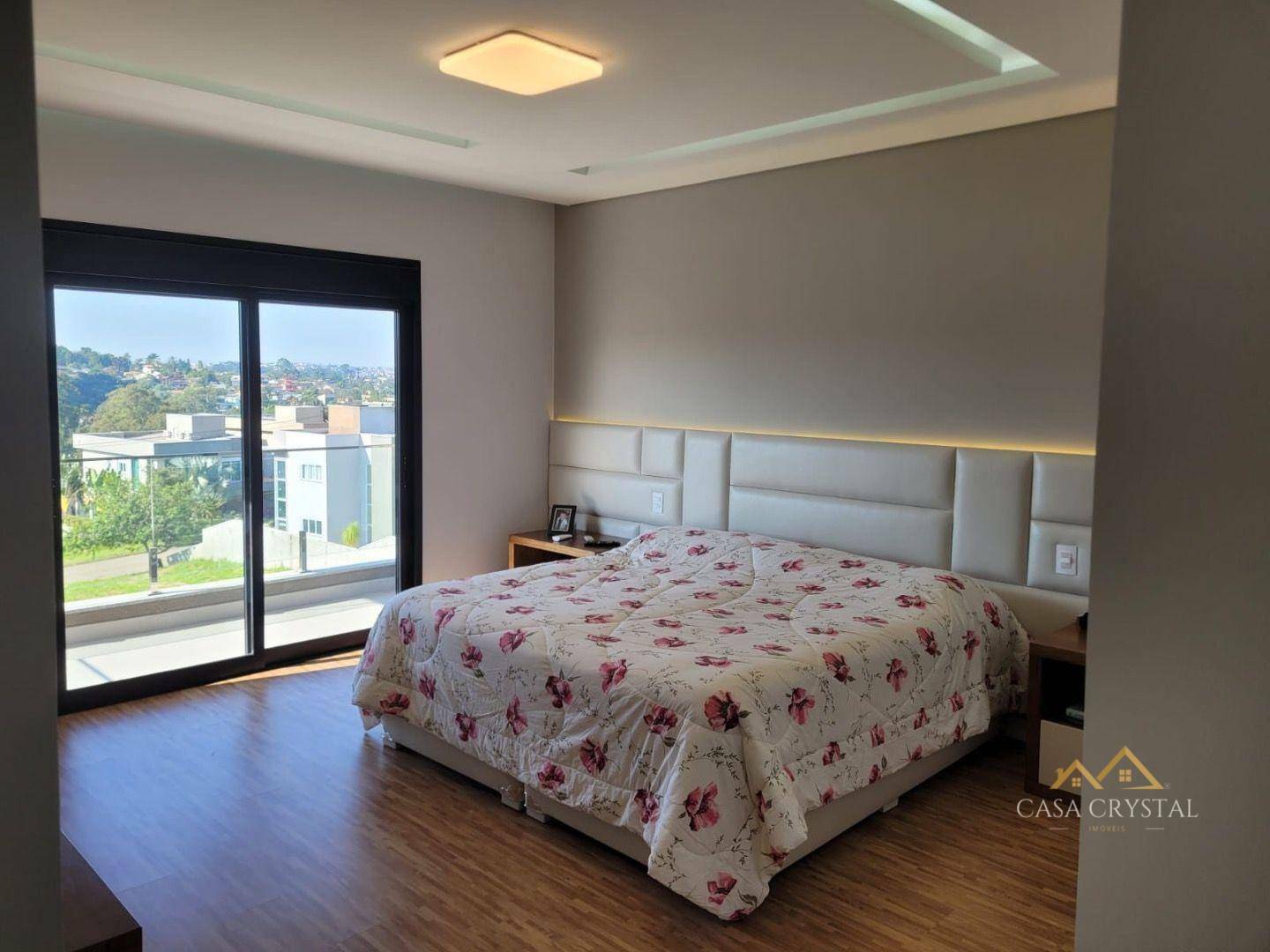 Casa de Condomínio à venda com 4 quartos, 580m² - Foto 19