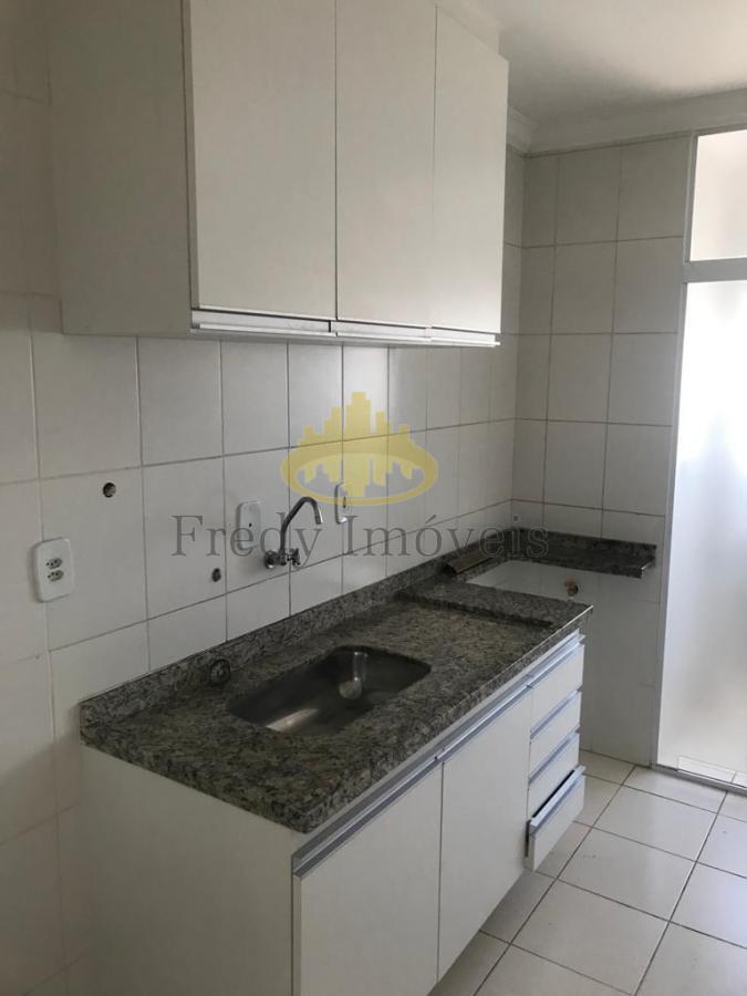 Apartamento à venda com 2 quartos, 62m² - Foto 18