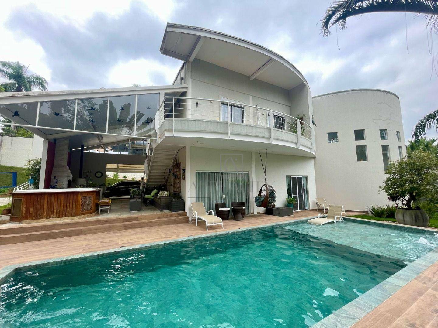 Casa de Condomínio à venda com 4 quartos, 487m² - Foto 2