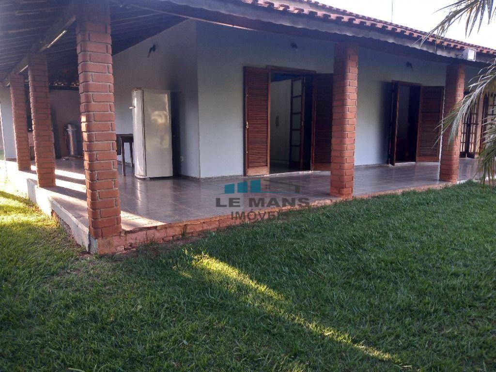 Casa à venda com 3 quartos, 258m² - Foto 30