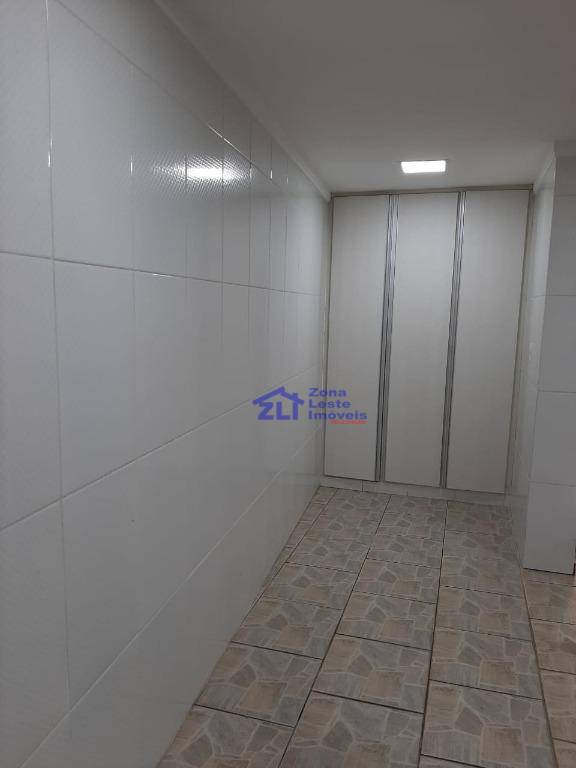 Sobrado à venda com 3 quartos, 200m² - Foto 7