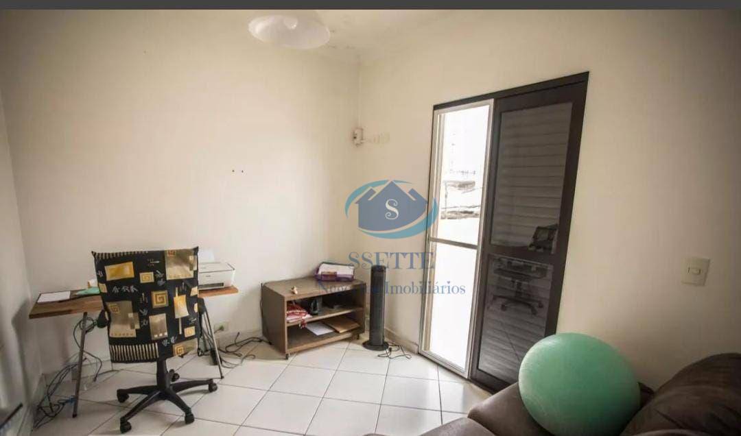 Sobrado à venda com 3 quartos, 200m² - Foto 18