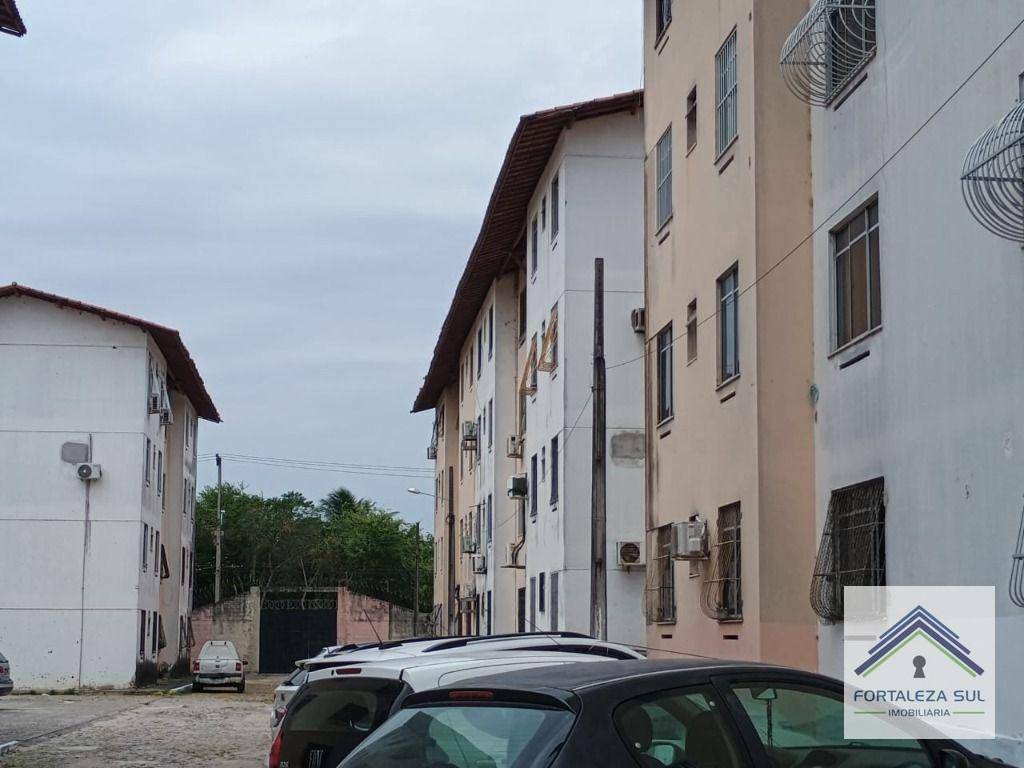 Apartamento à venda com 3 quartos, 95m² - Foto 3