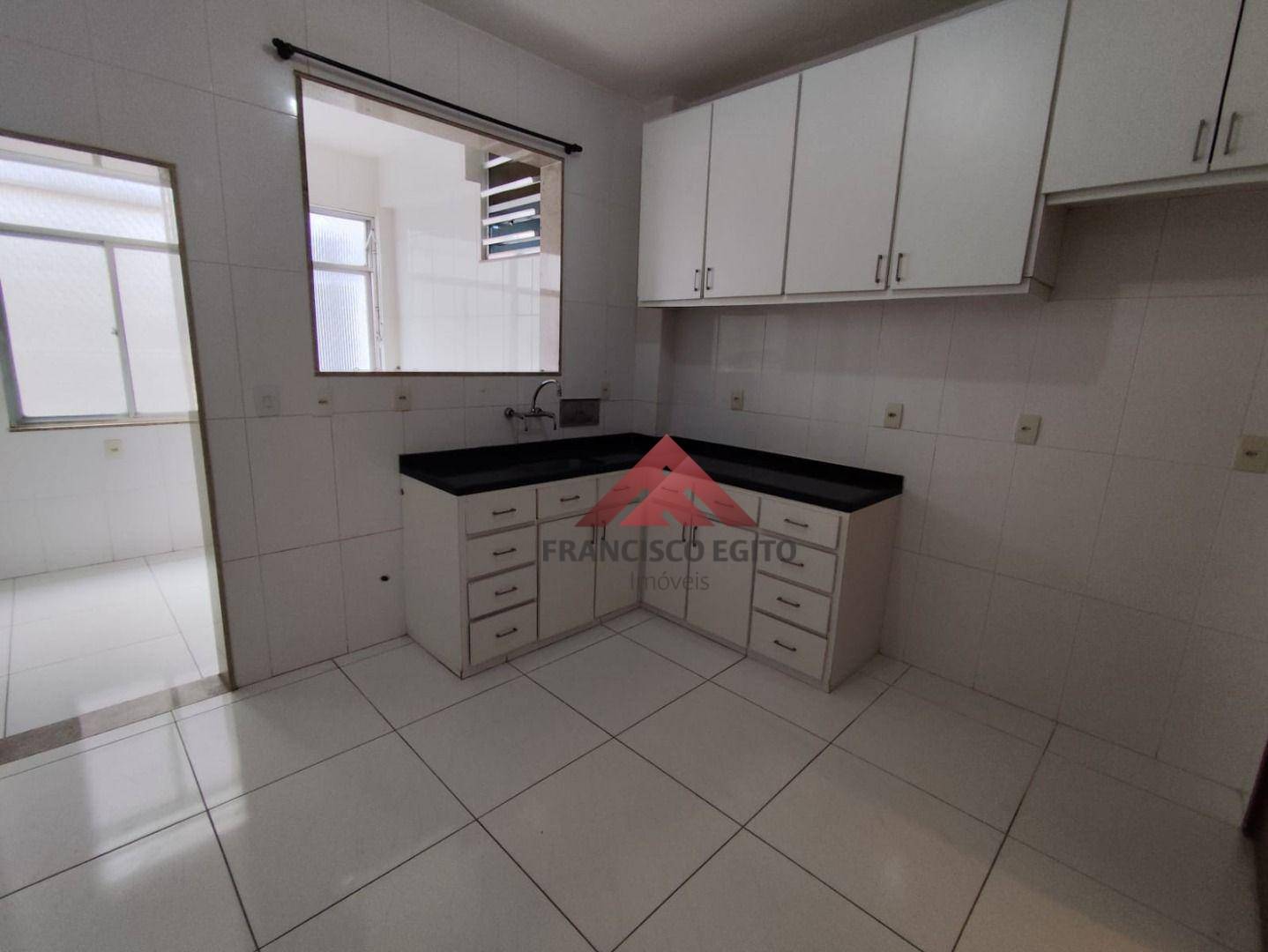 Apartamento para alugar com 3 quartos, 110m² - Foto 6